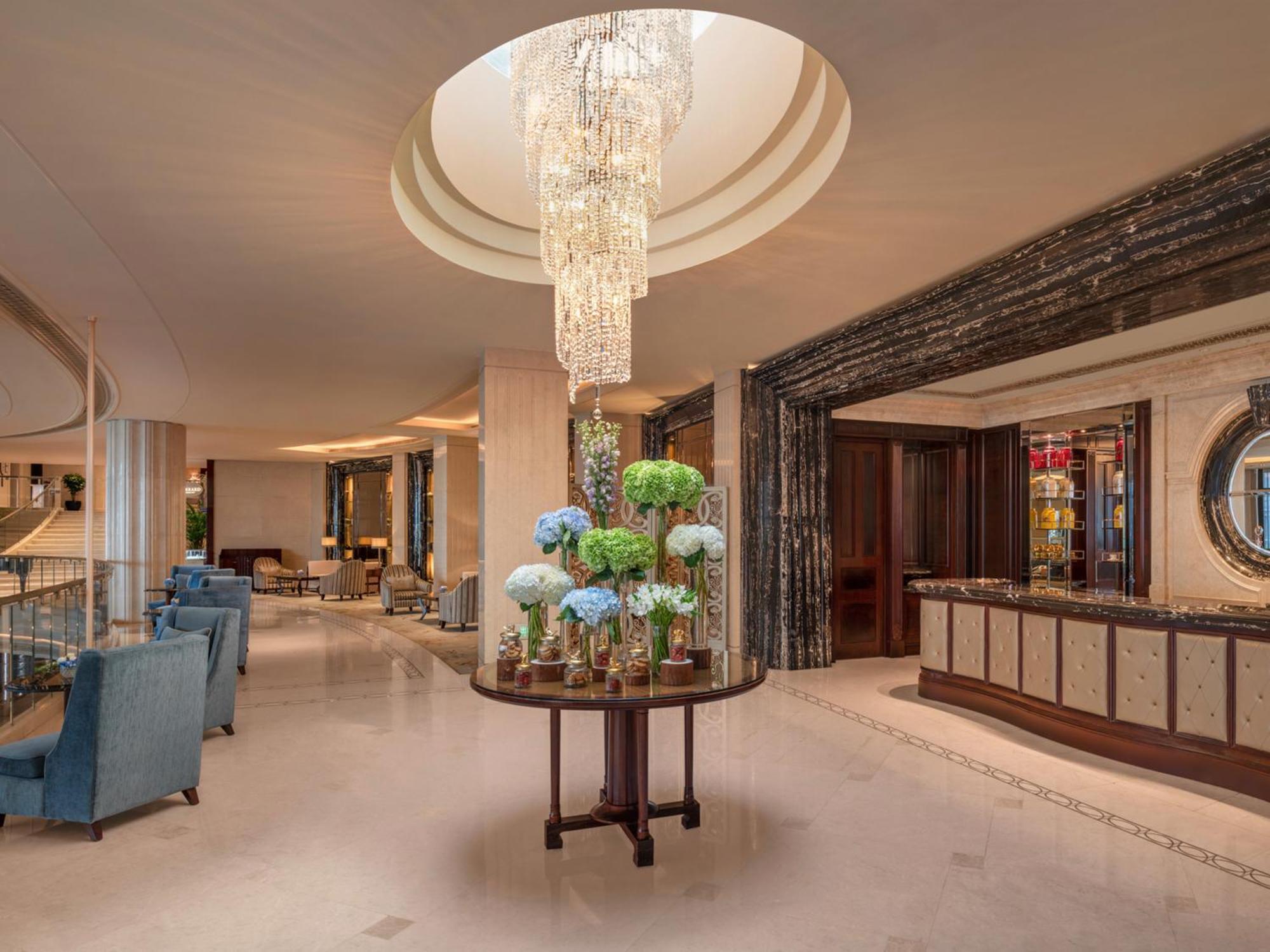 Waldorf Astoria Shanghai On The Bund Exterior photo